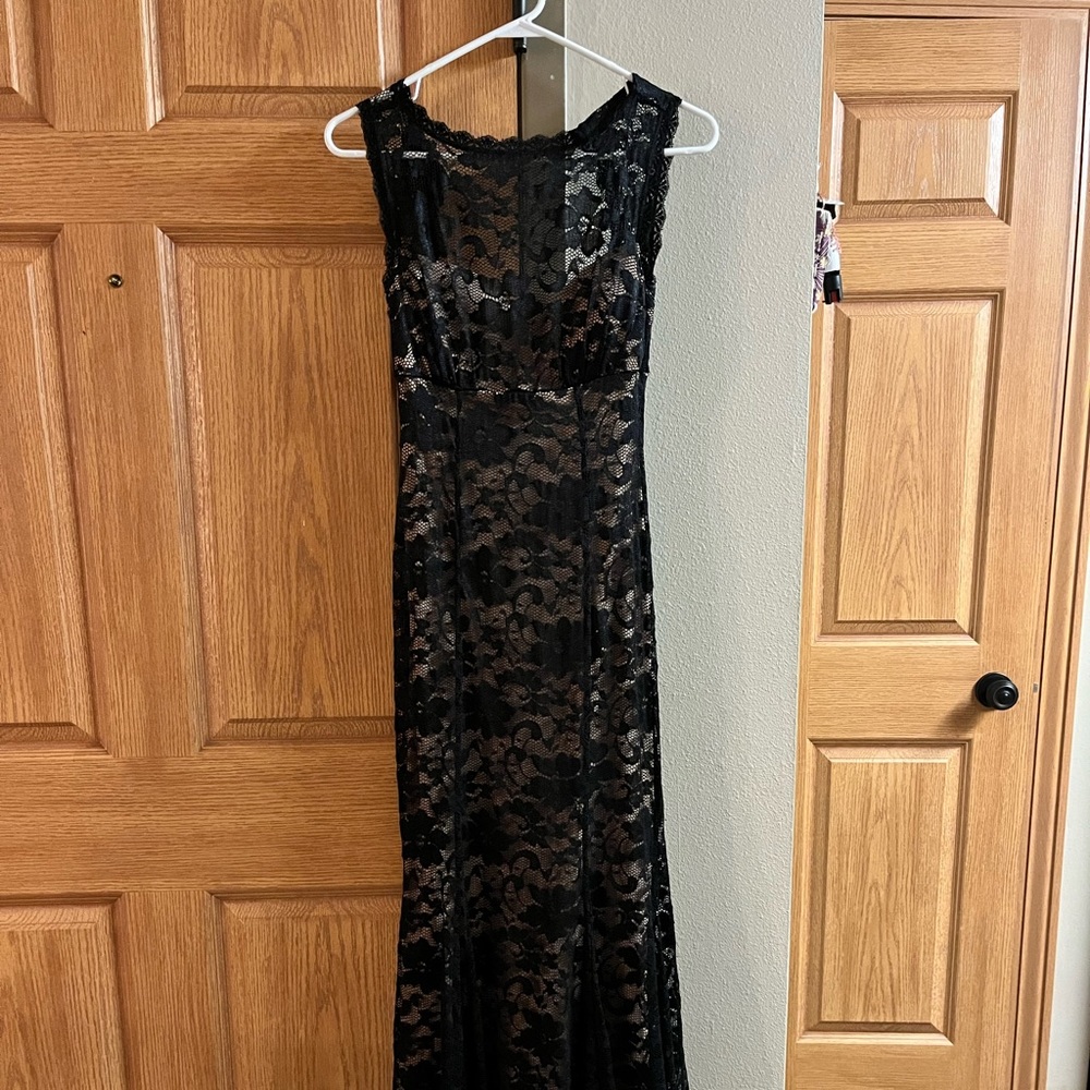 Black prom dress